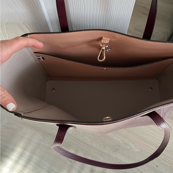 Kate Spade Purse - Picture 5 of 7